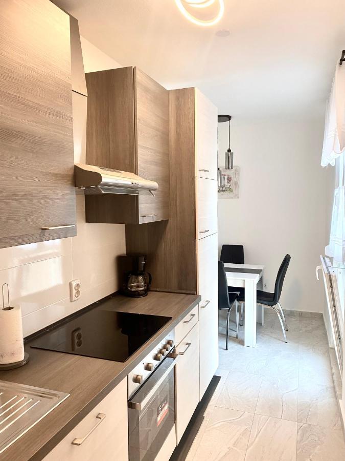 Ema Apartment Pula Exterior foto